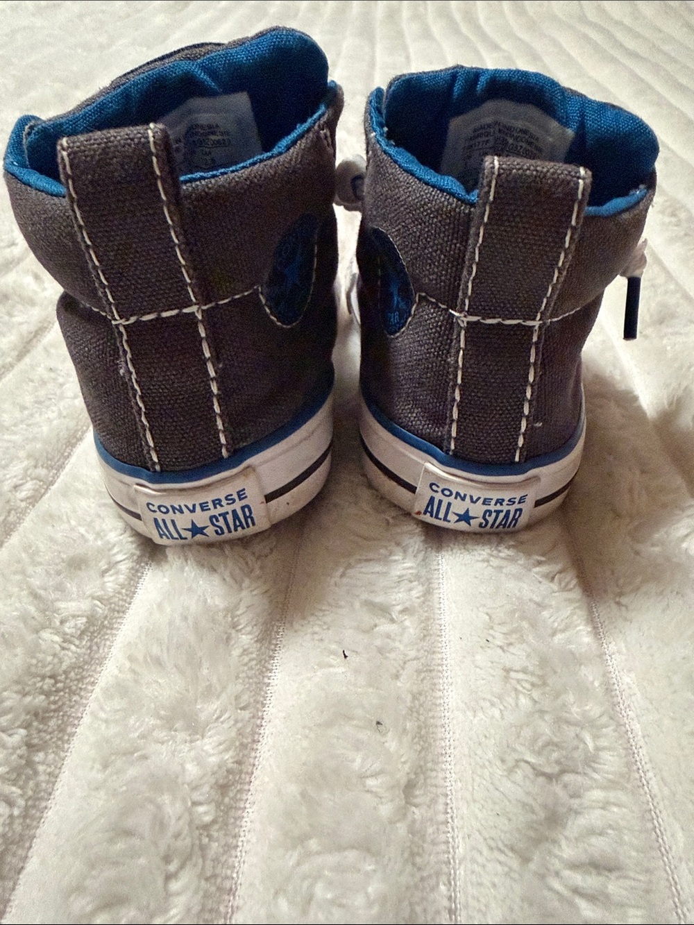 Converse Kids' Gray & Blue All Star High-Top Sneakers | Size 5 Toddler - Picture 3 of 7